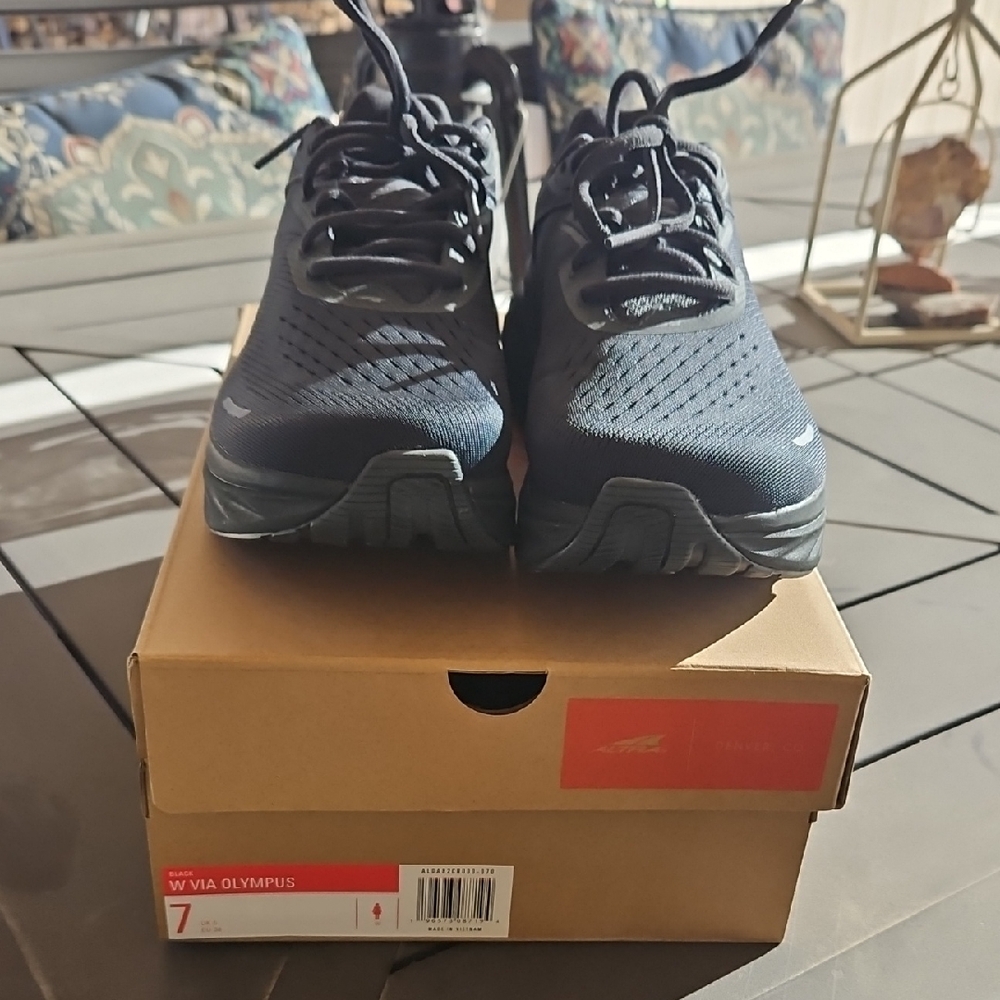 Altra Black Via Olympus Women's Athletic Shoes